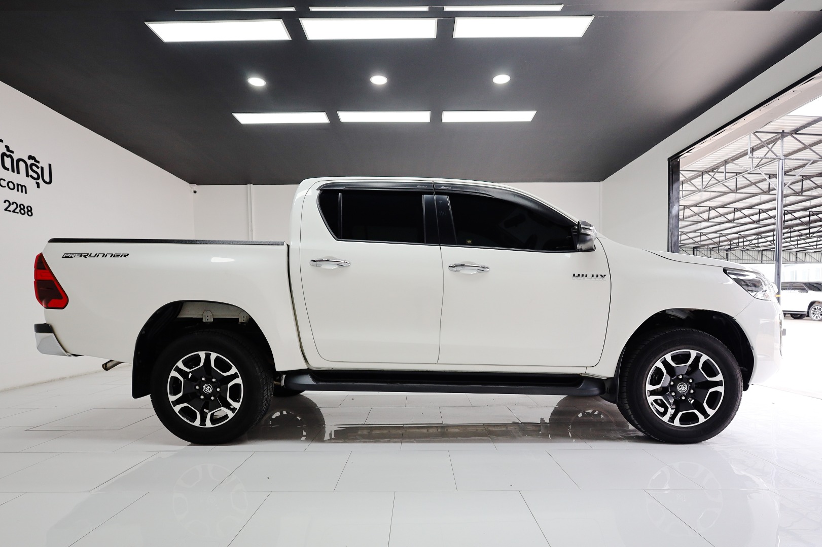 TOYOTA HILUX REVO D-CAB PRERUNNER 2.4 MID (B1411)